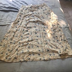 Vintage Floral Neutral Patterned Midi Skirt